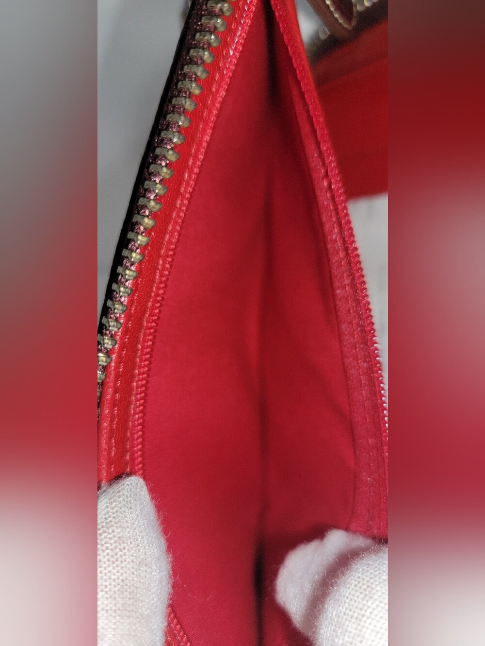 TUSK Women's Zip-Around Wallet Burgundy/Red Zipper Pocket Coin & Credit Card - Picture 14 of 16